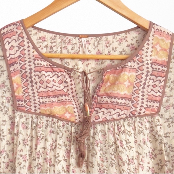 Boho Flowy Ditzy Floral Fairycore Free People Metallic Dream Lover Tunic XS - Picture 7 of 9
